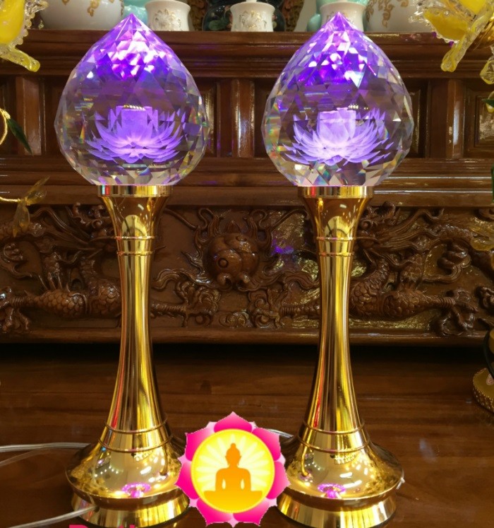 Tổng hợp những mẫu Đèn hoa sen để bàn thờ